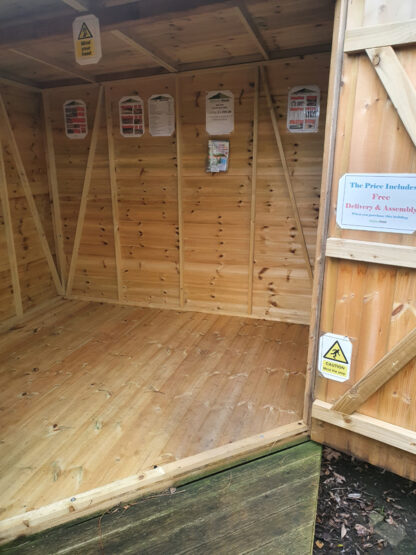 8 x 8 Corner pent shed (Ex Display) - Image 2